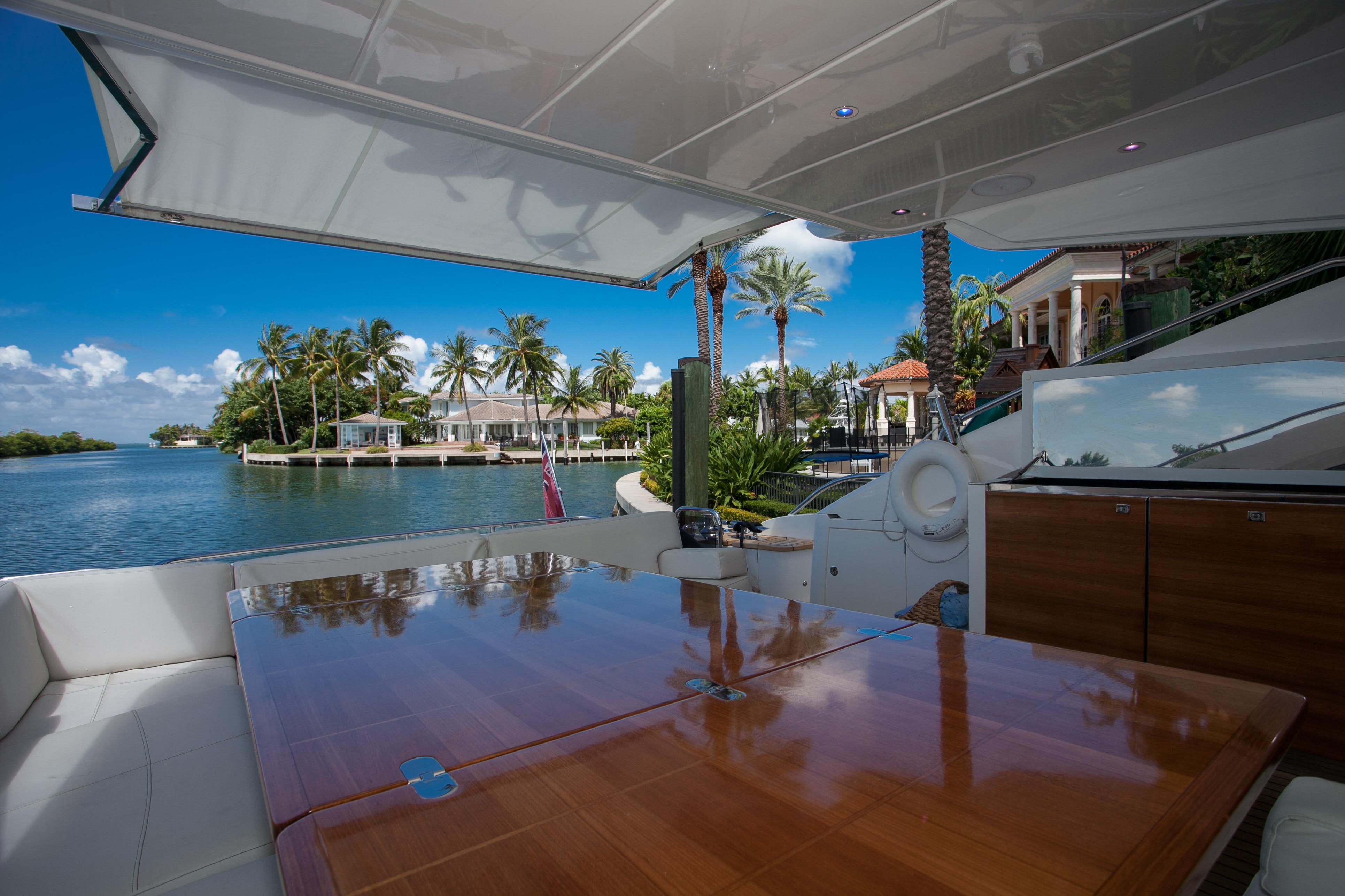 2013 Viking Yachts Princess V72 — 72FT Viking 2013