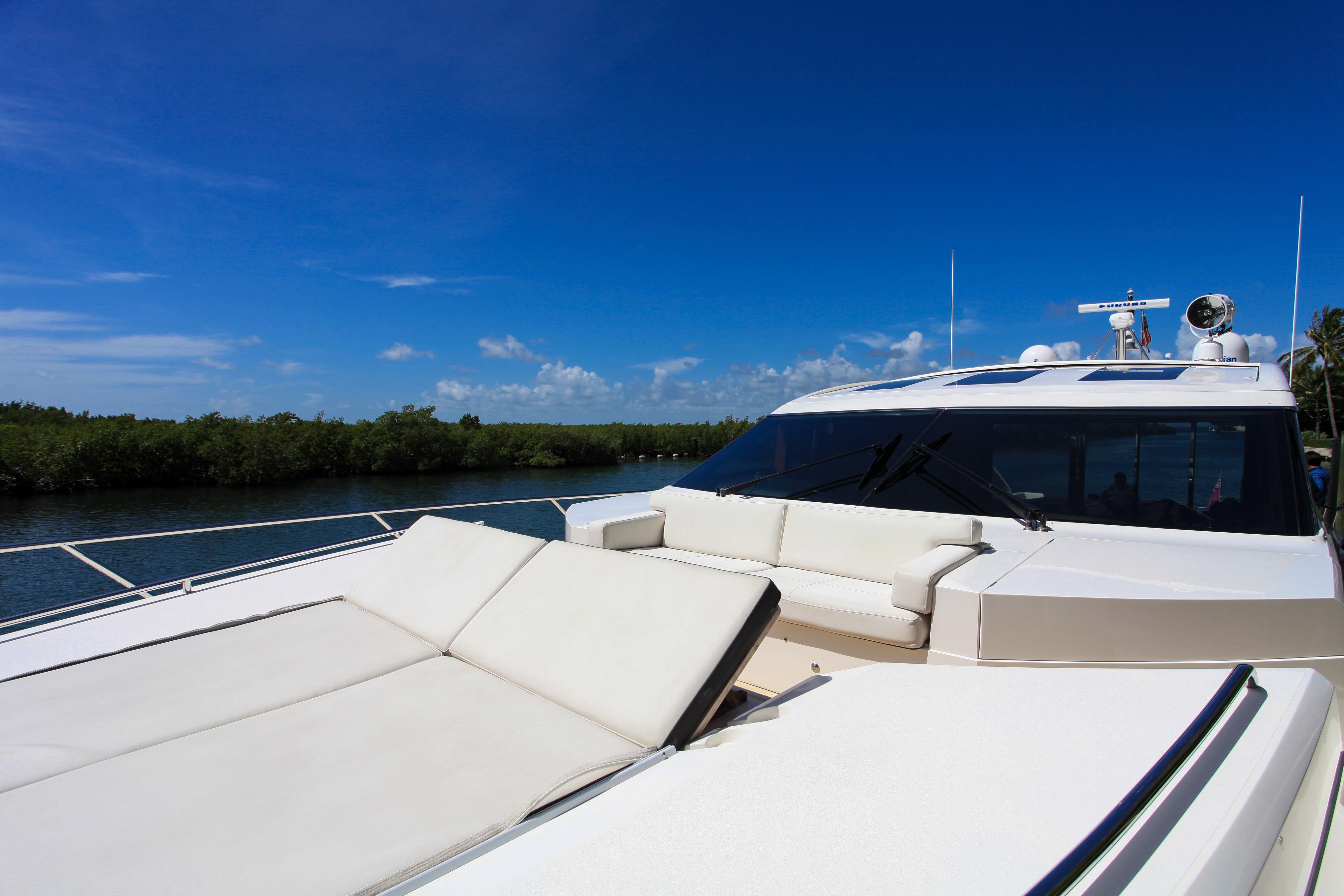 2013 Viking Yachts Princess V72 — 72FT Viking 2013