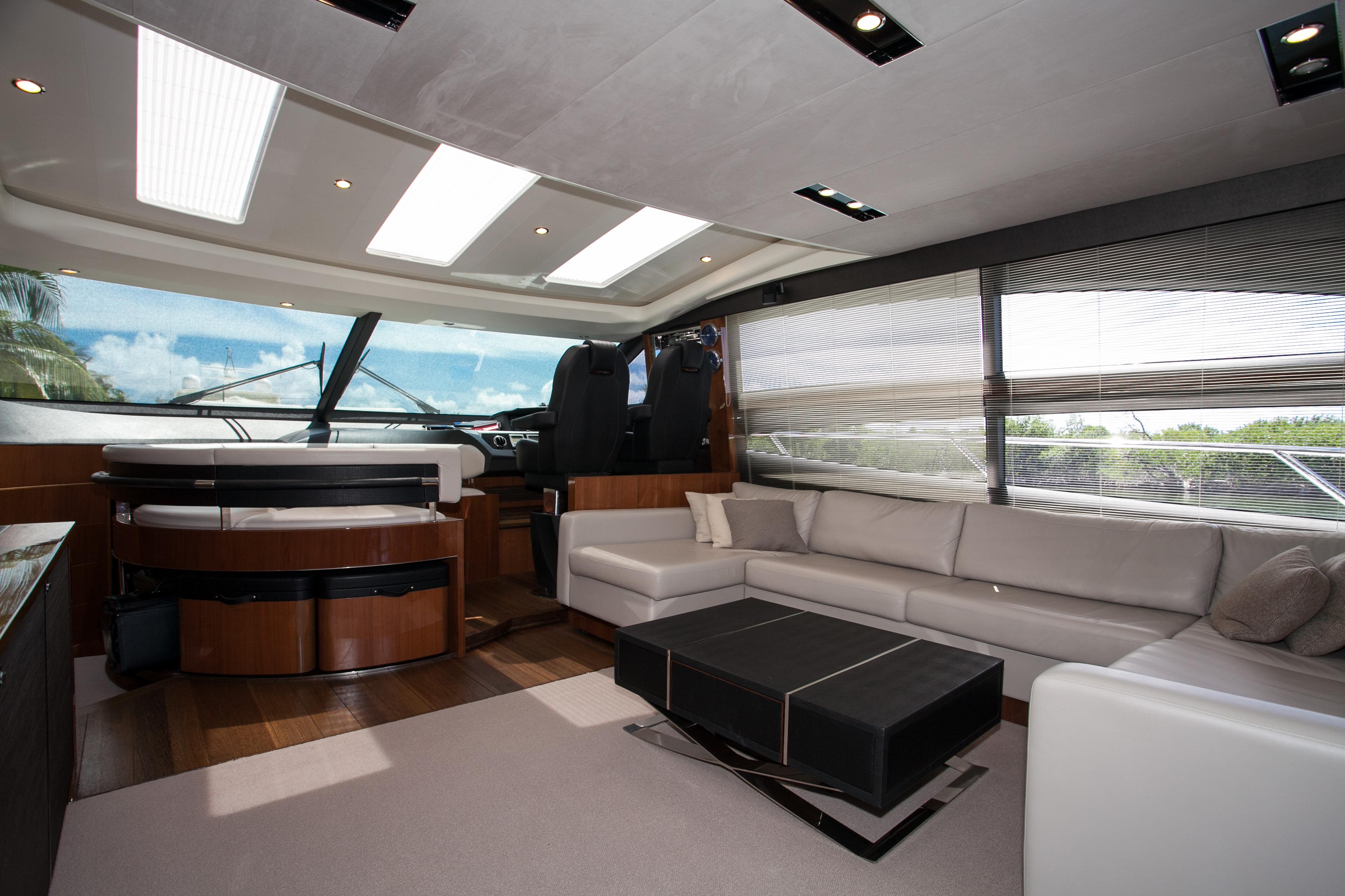2013 Viking Yachts Princess V72 — 72FT Viking 2013