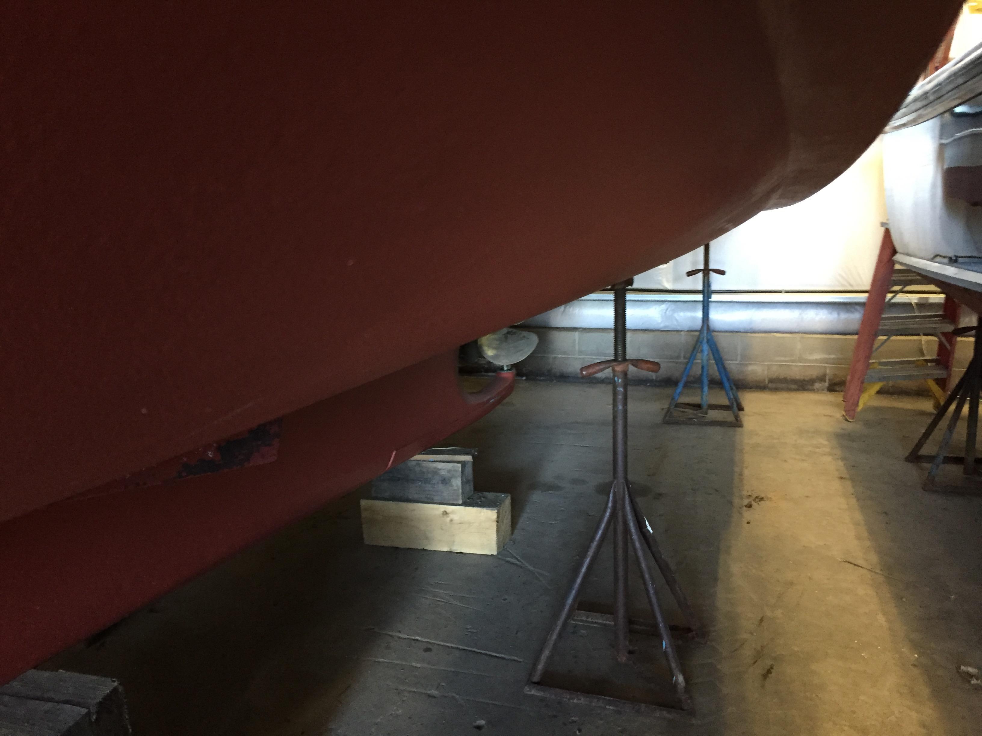 BOW PROFILE LOOKING AFT
