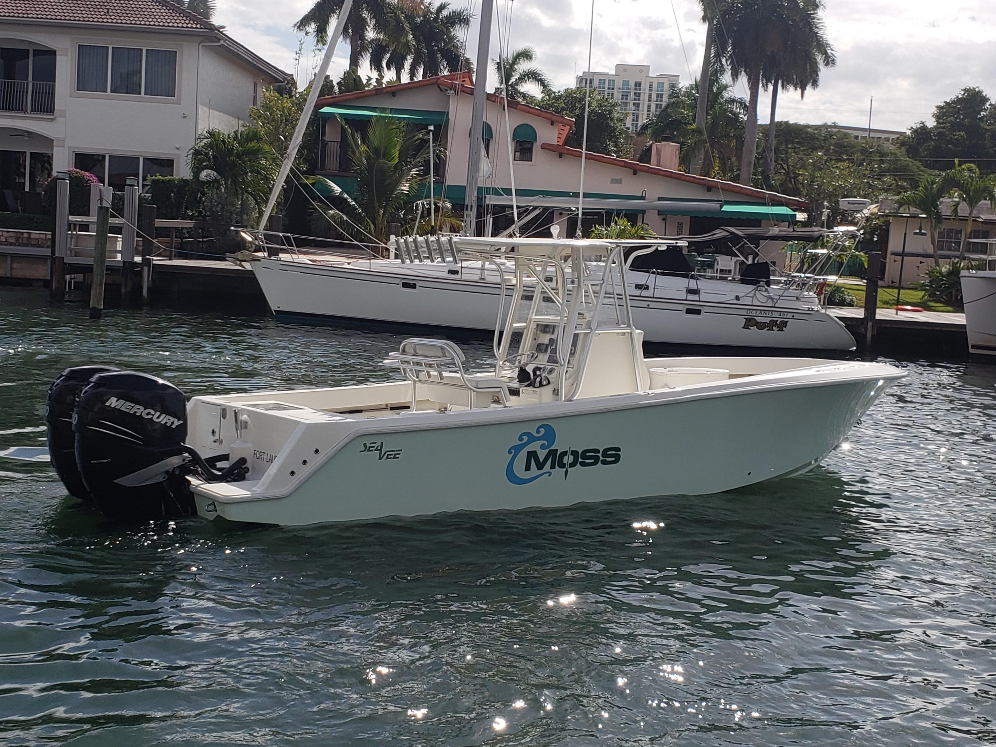 Cmoss Seavee 2014 290b 29 Yacht for Sale in US