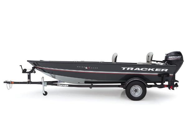 2019 Tracker Boats boat for sale, model of the boat is Guide V-16 Laker DLX T & Image # 10 of 40