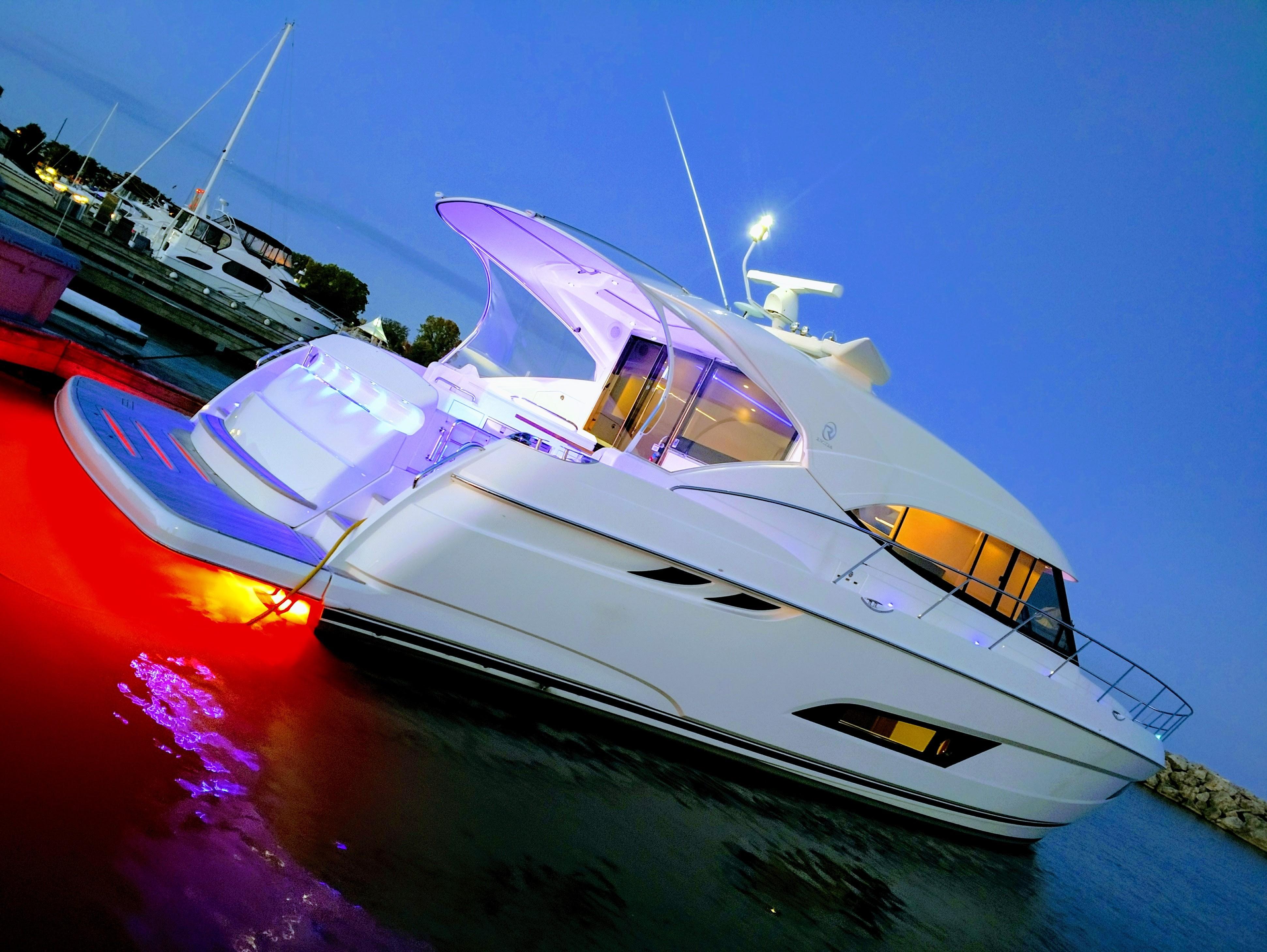 limitless 54 yacht