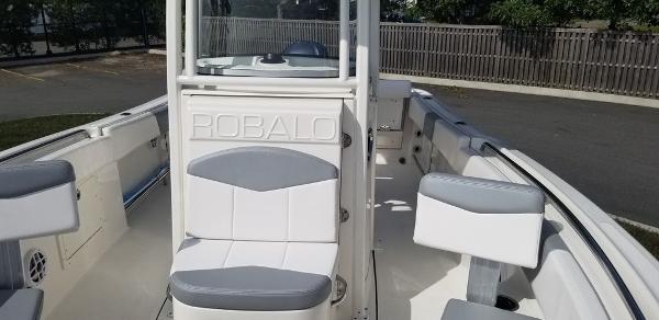 2021 Robalo boat for sale, model of the boat is R242 & Image # 17 of 24