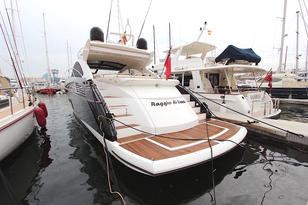 2009 Sunseeker Predator 60 Yacht For Sale in 2009 Sunseeker Predator 60 Yacht For Sale in