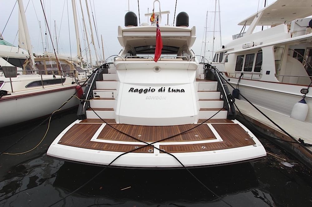2009 Sunseeker Predator 60 Yacht For Sale in 2009 Sunseeker Predator 60 Yacht For Sale in