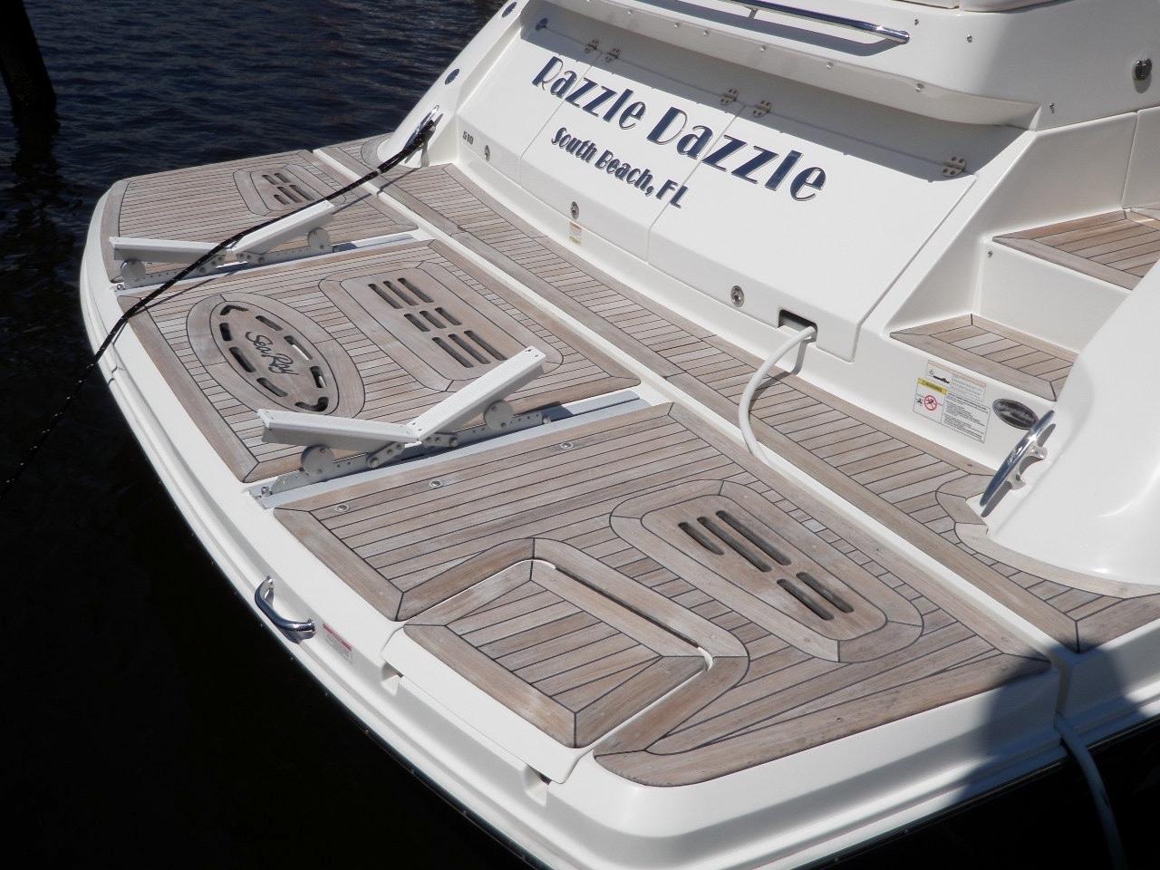 Razzle Dazzle Yacht for Sale 51 Sea Ray Yachts Westbrook, CT