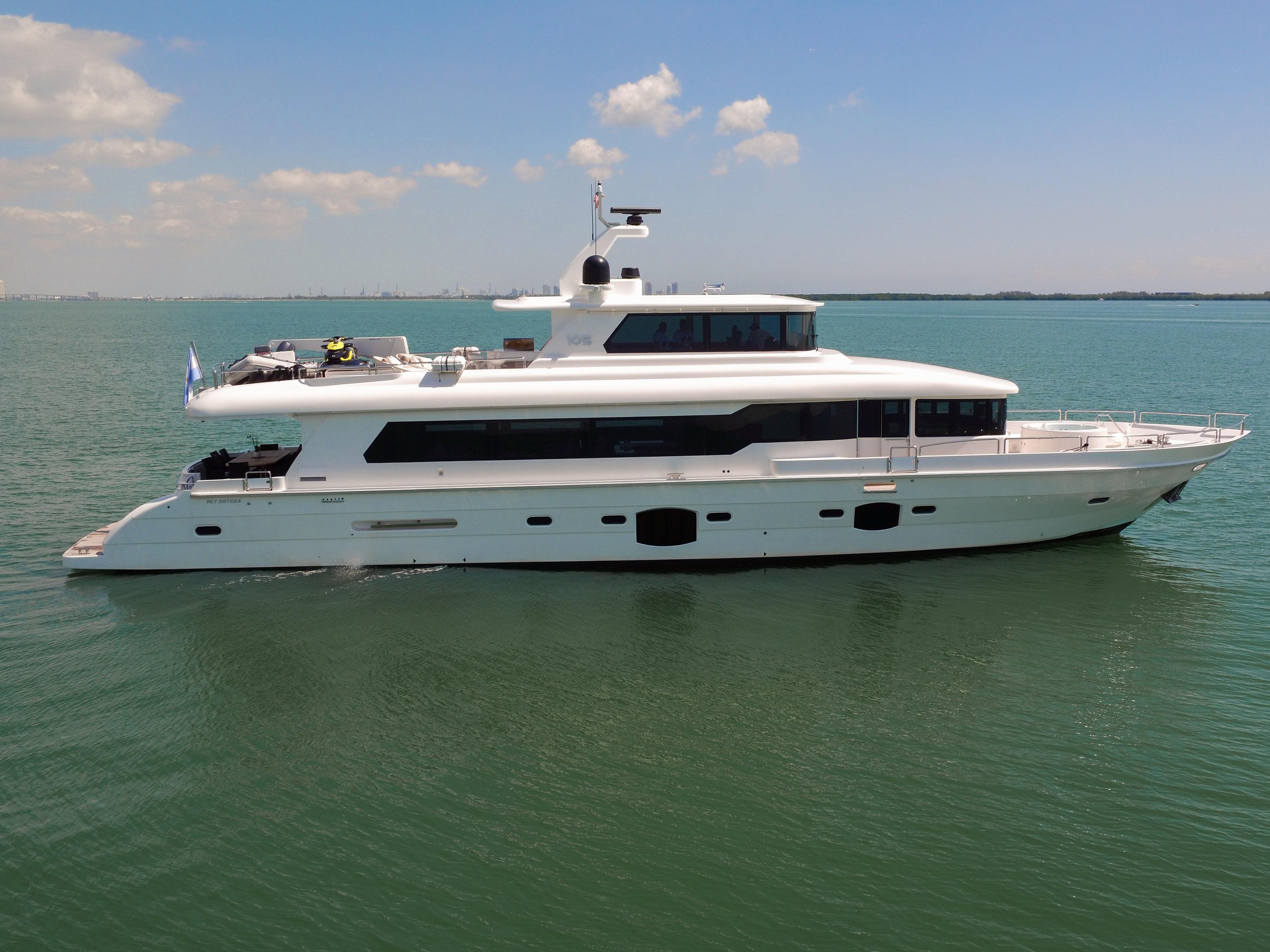 2014 TARRAB 96 Tri-Deck Motor Yacht