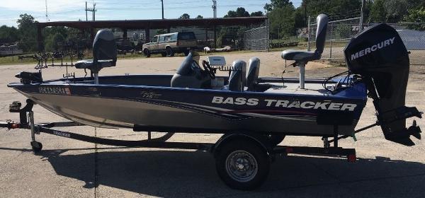 2012 Tracker Boats boat for sale, model of the boat is Pro Team 175 TF & Image # 3 of 9