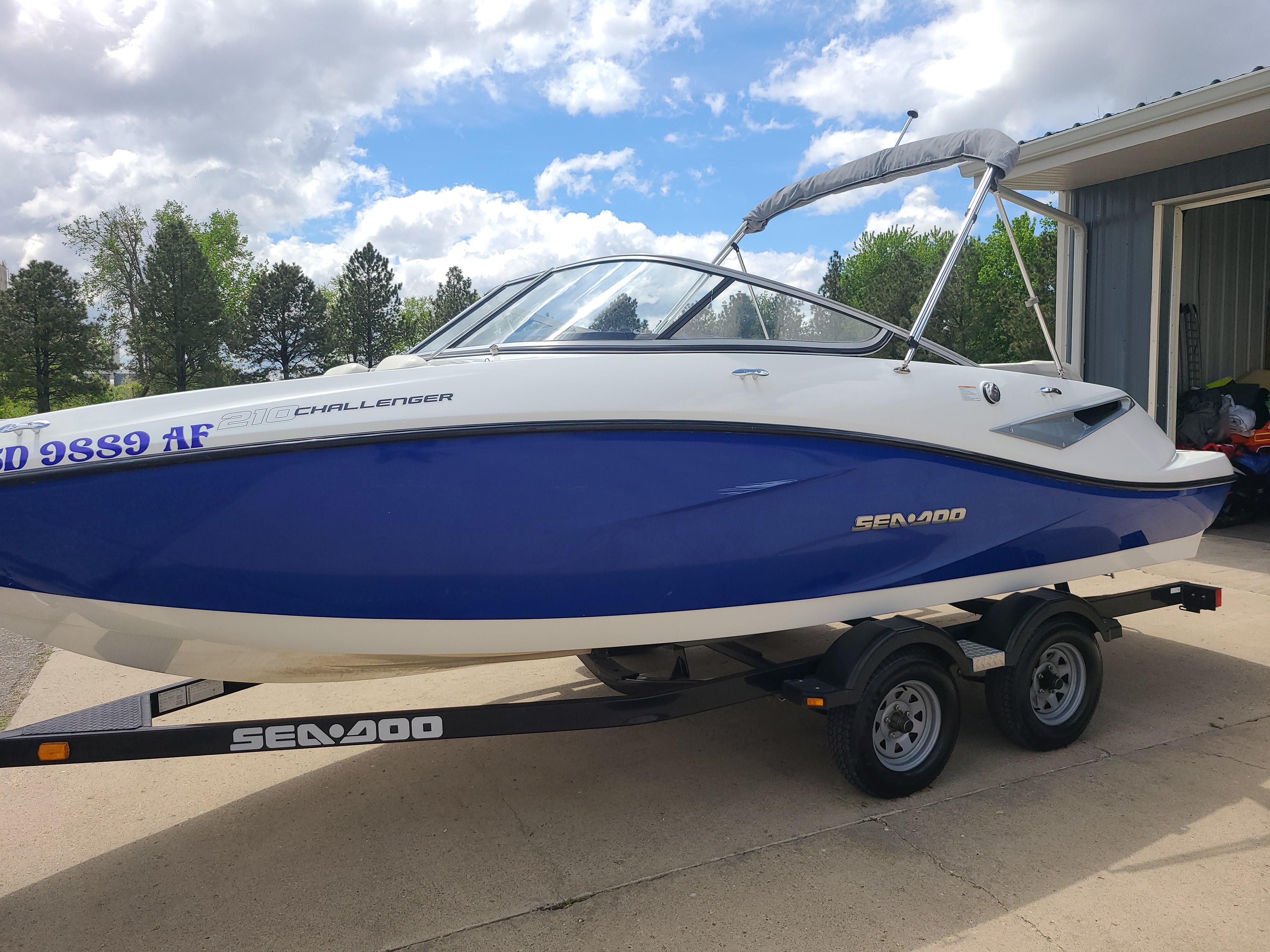 2012-sea-doo-sport-boats-210-