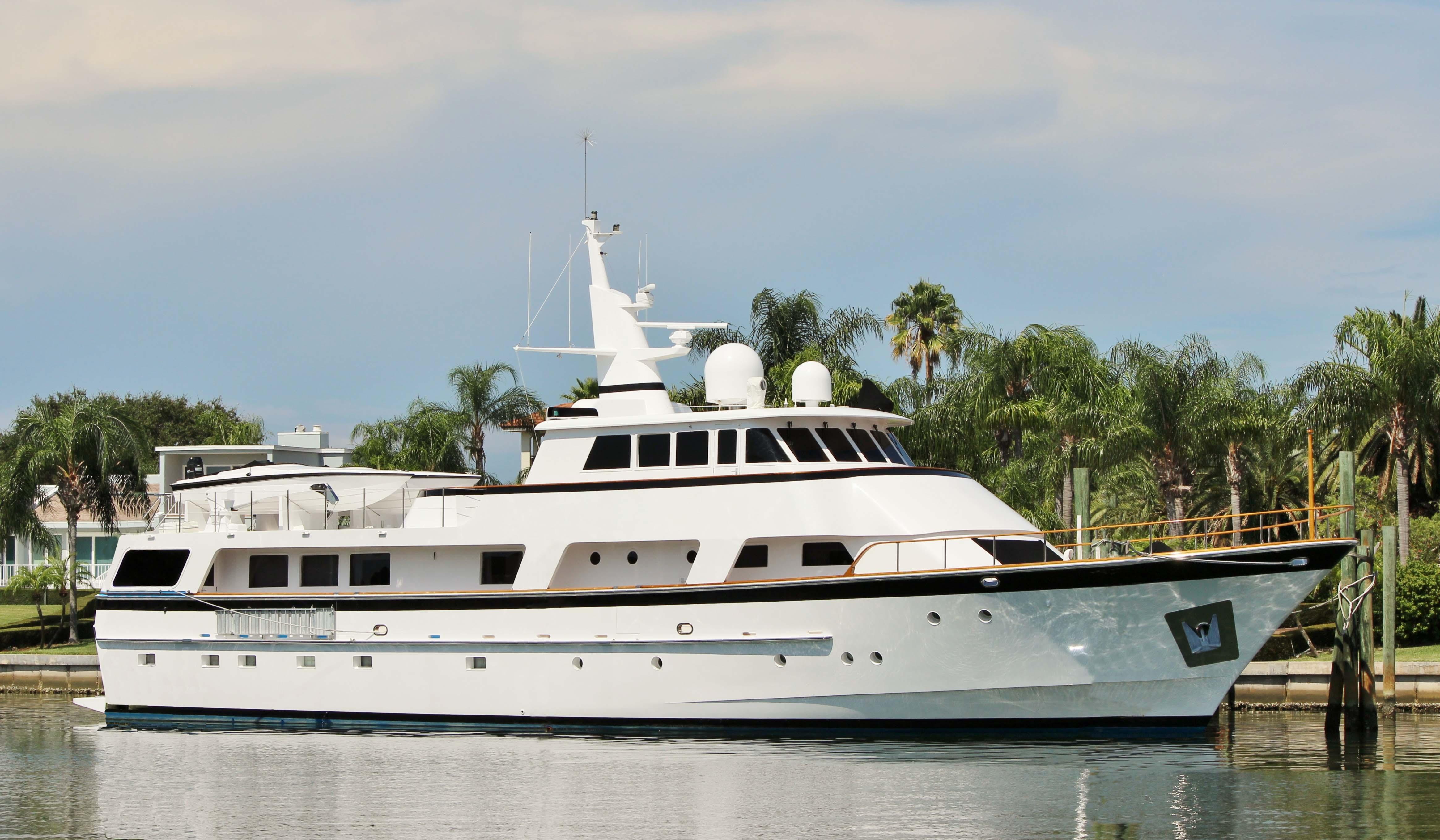 1989 Cheoy Lee Tri-Deck