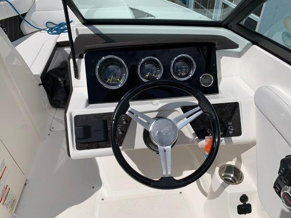 2019 Sea Ray boat for sale, model of the boat is SPX 230 OB & Image # 7 of 13