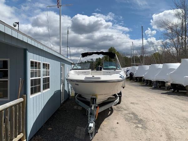 2019 Sea Ray boat for sale, model of the boat is SPX 230 OB & Image # 13 of 13
