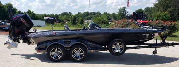 2018 Ranger Boats boat for sale, model of the boat is Z520C & Image # 2 of 10
