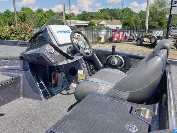 2018 Ranger Boats boat for sale, model of the boat is Z520C & Image # 6 of 10