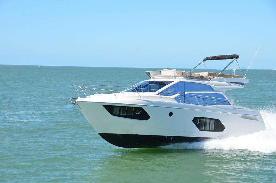 2014 Absolute 45 FLY Flybridge