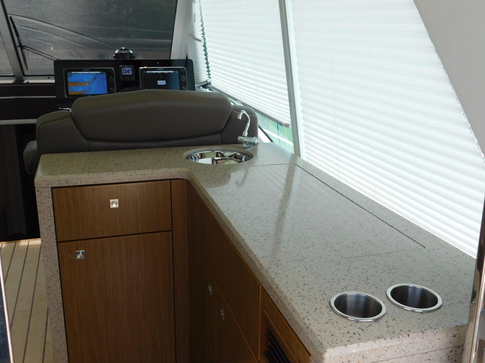 2013 Cruiser Yachts Cantius