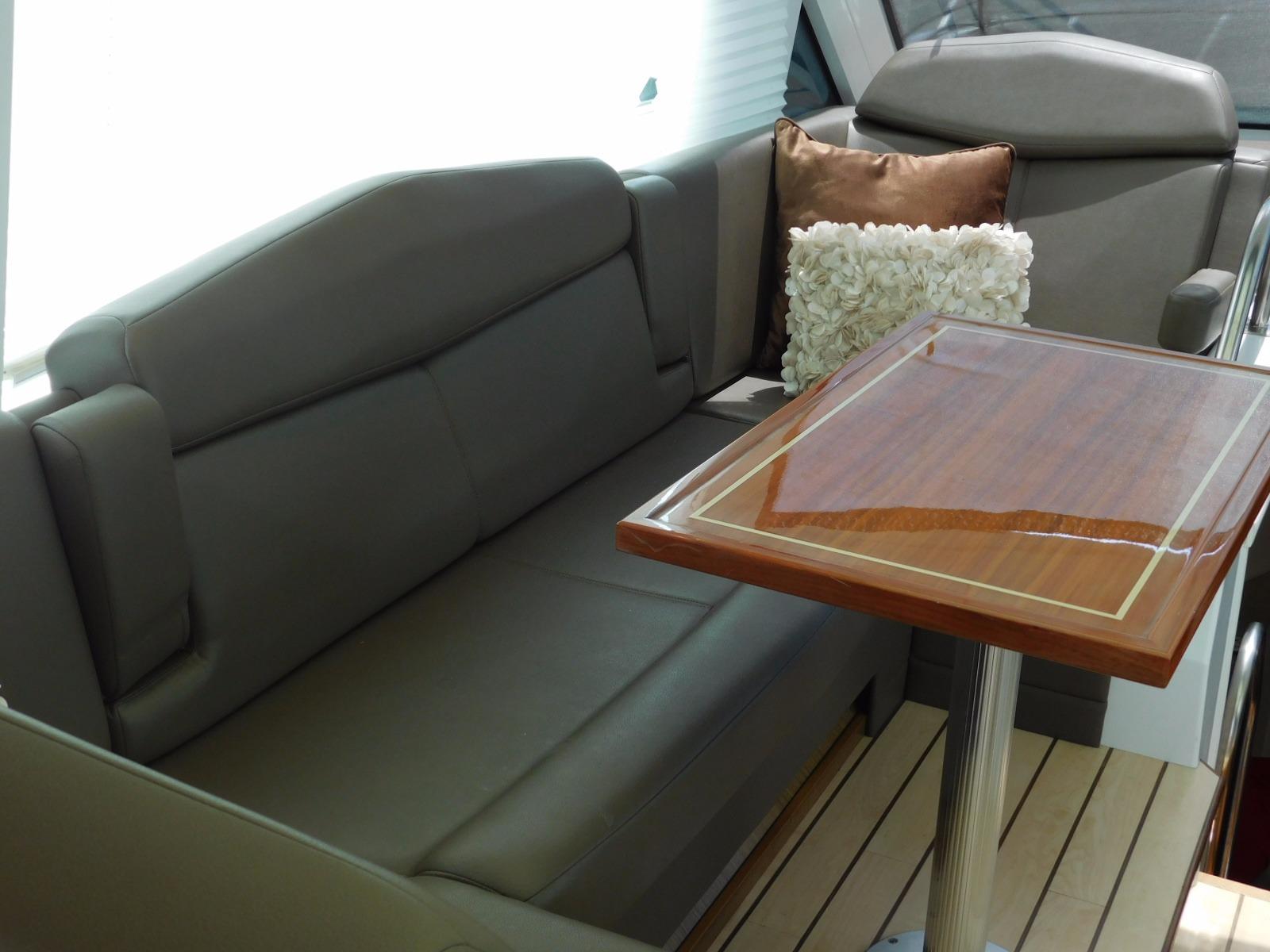 2013 Cruiser Yachts Cantius