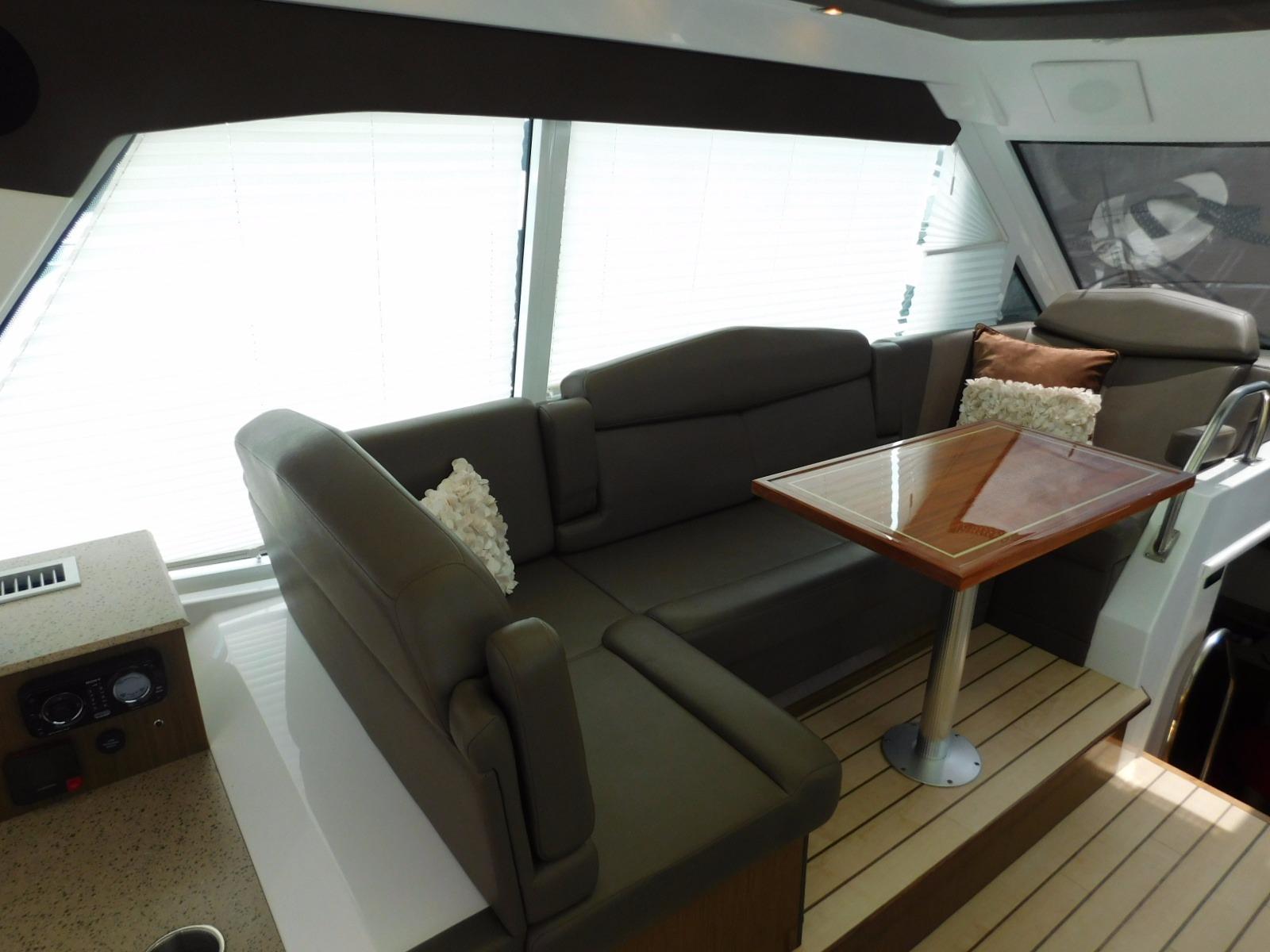 2013 Cruiser Yachts Cantius