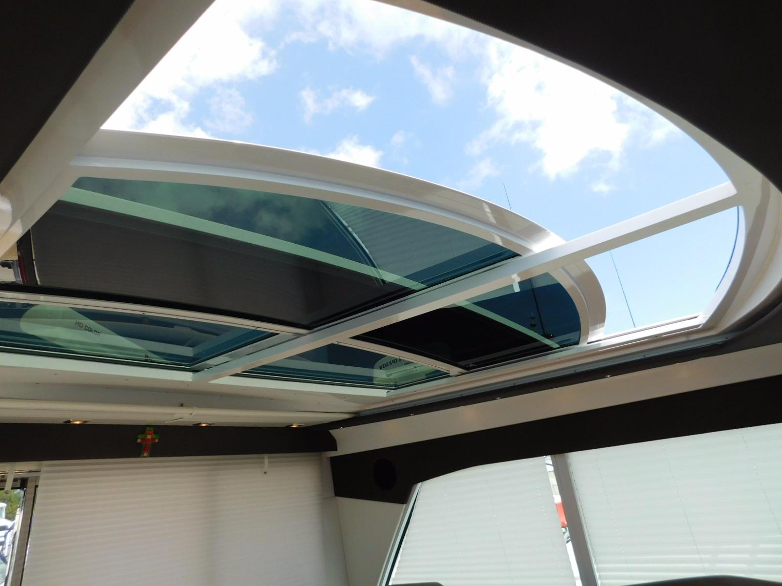2013 Cruiser Yachts Cantius