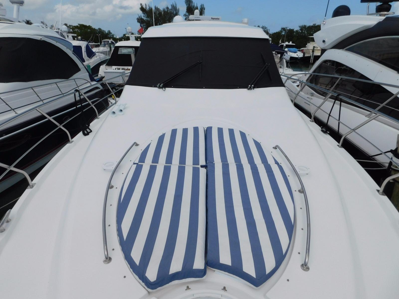 2013 Cruiser Yachts Cantius