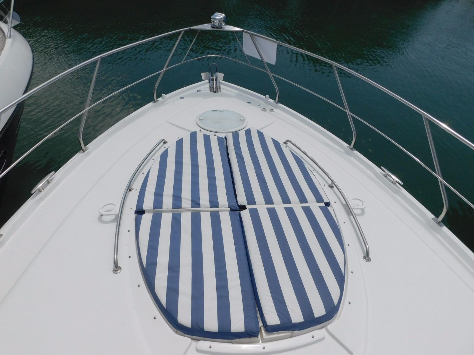 2013 Cruiser Yachts Cantius