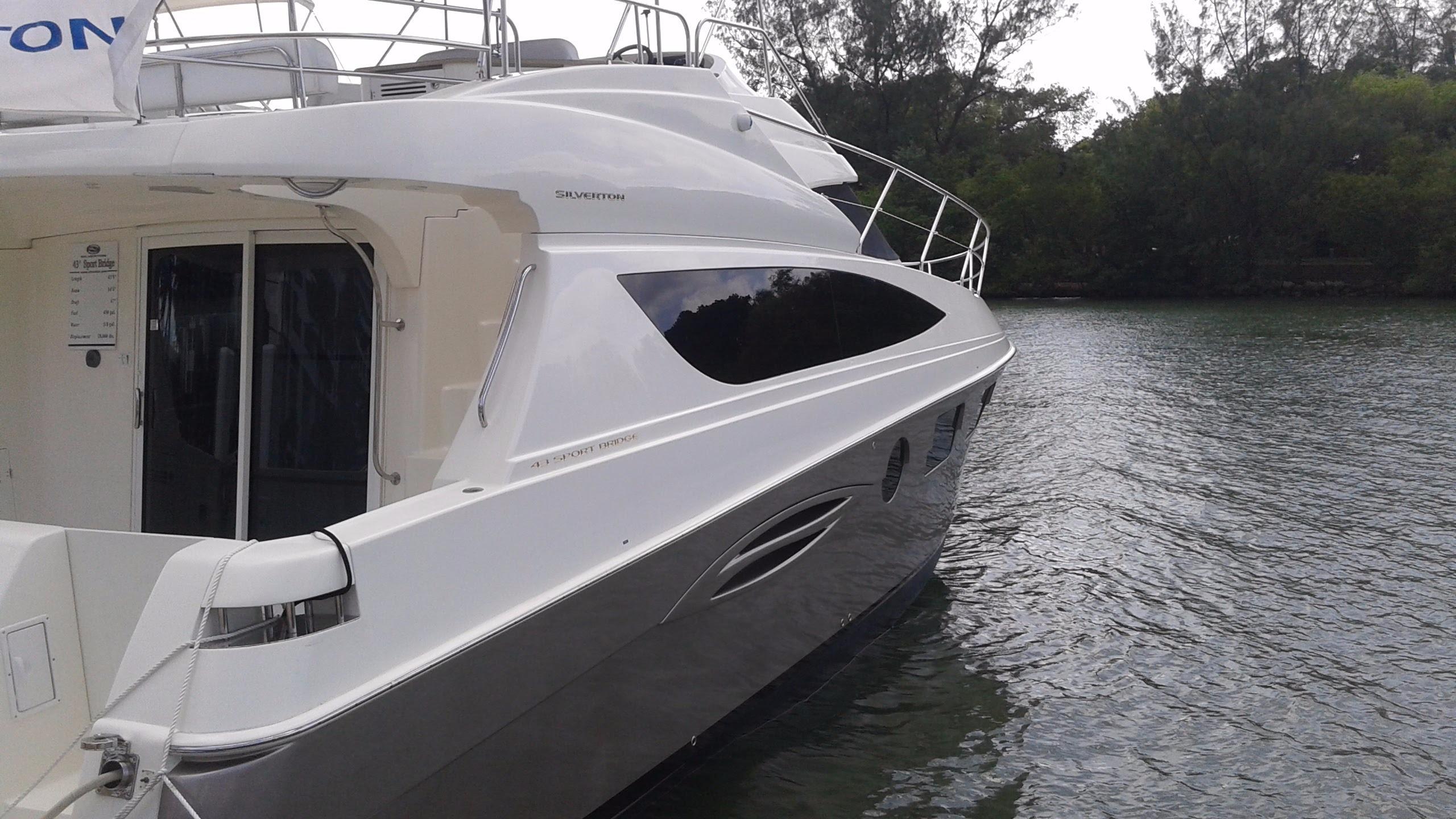 2014 Silverton 43 Flybridge