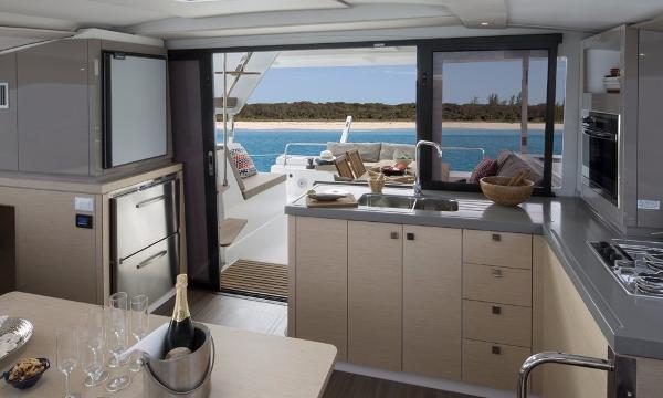 40' Fountaine Pajot, Listing Number 100816882, Image No. 12