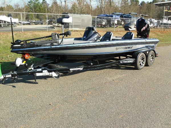 2020 Phoenix boat for sale, model of the boat is 920 Elite & Image # 7 of 21