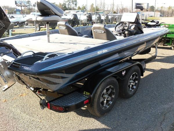2020 Phoenix boat for sale, model of the boat is 920 Elite & Image # 18 of 21