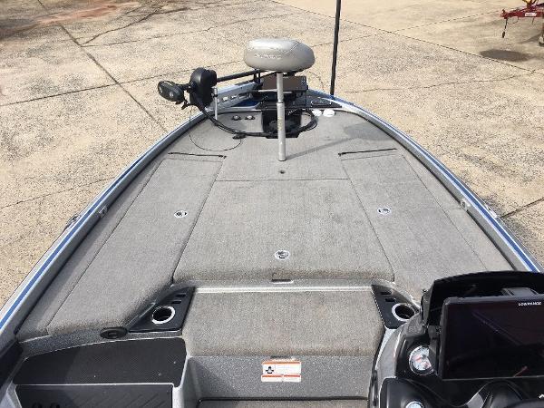 2017 Nitro boat for sale, model of the boat is Z20 Z-Pro Package & Image # 6 of 11