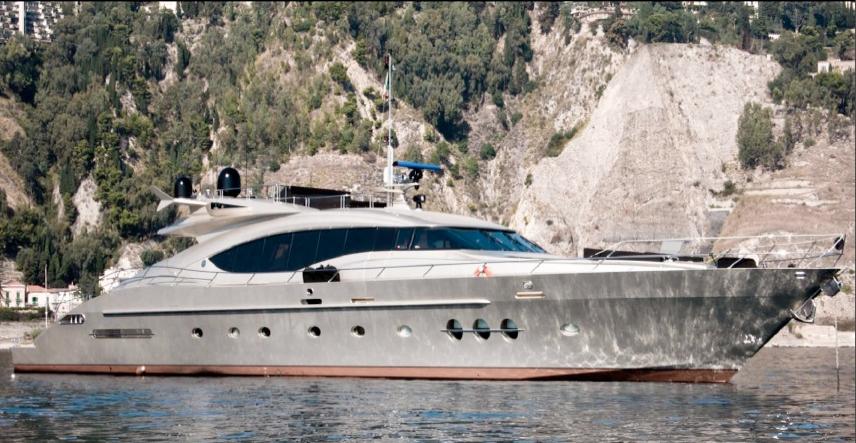 2005 Palmer Johnson 120