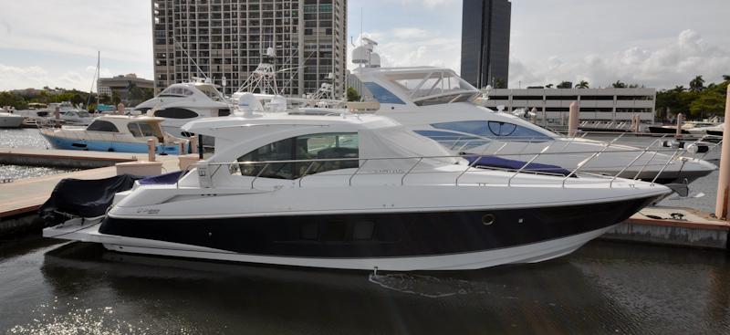 2013 Cruisers Yachts 45 Cantius