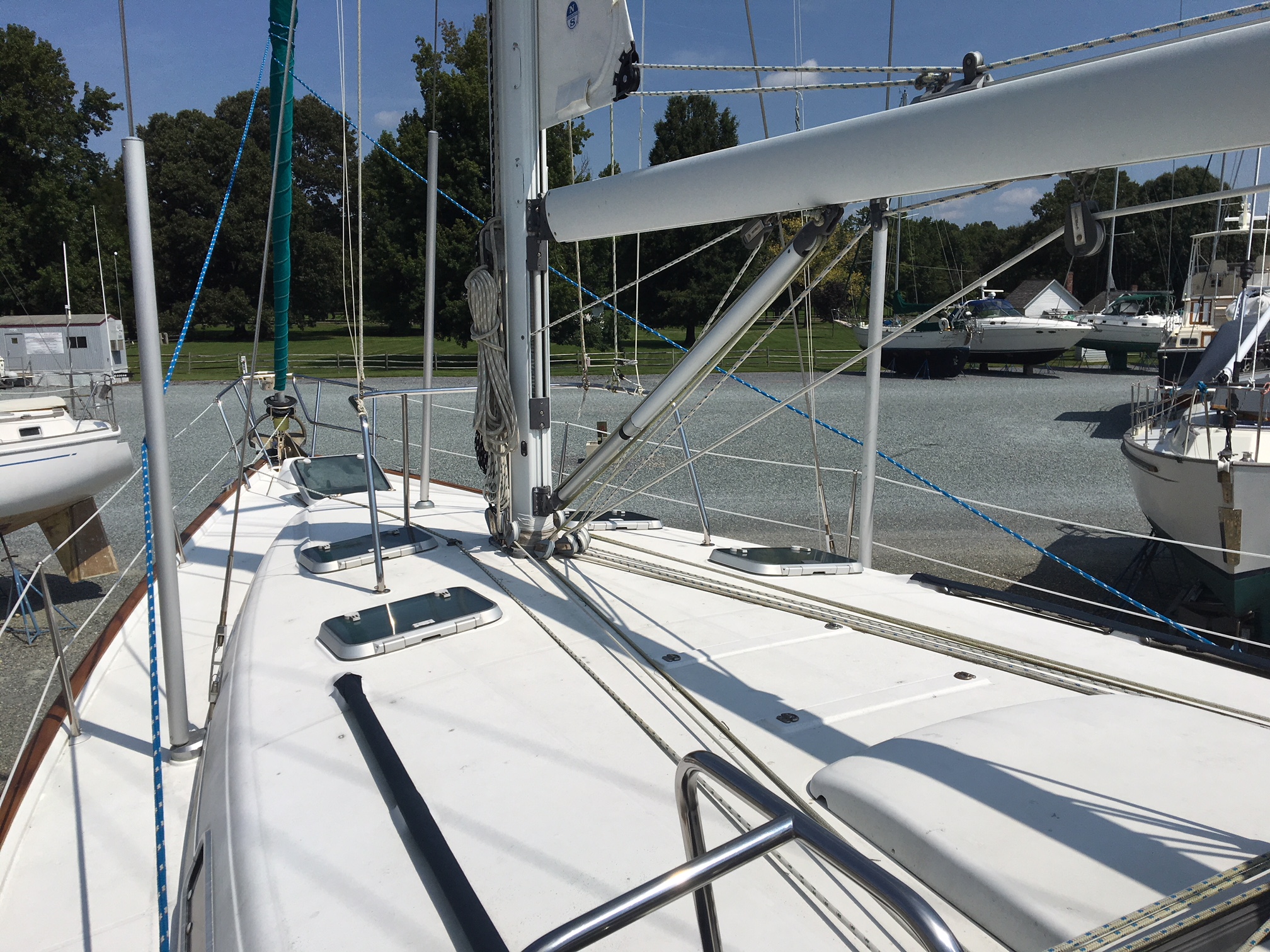 Blue Beneteau 1997 Oceanis 461 46 Yacht for Sale in US