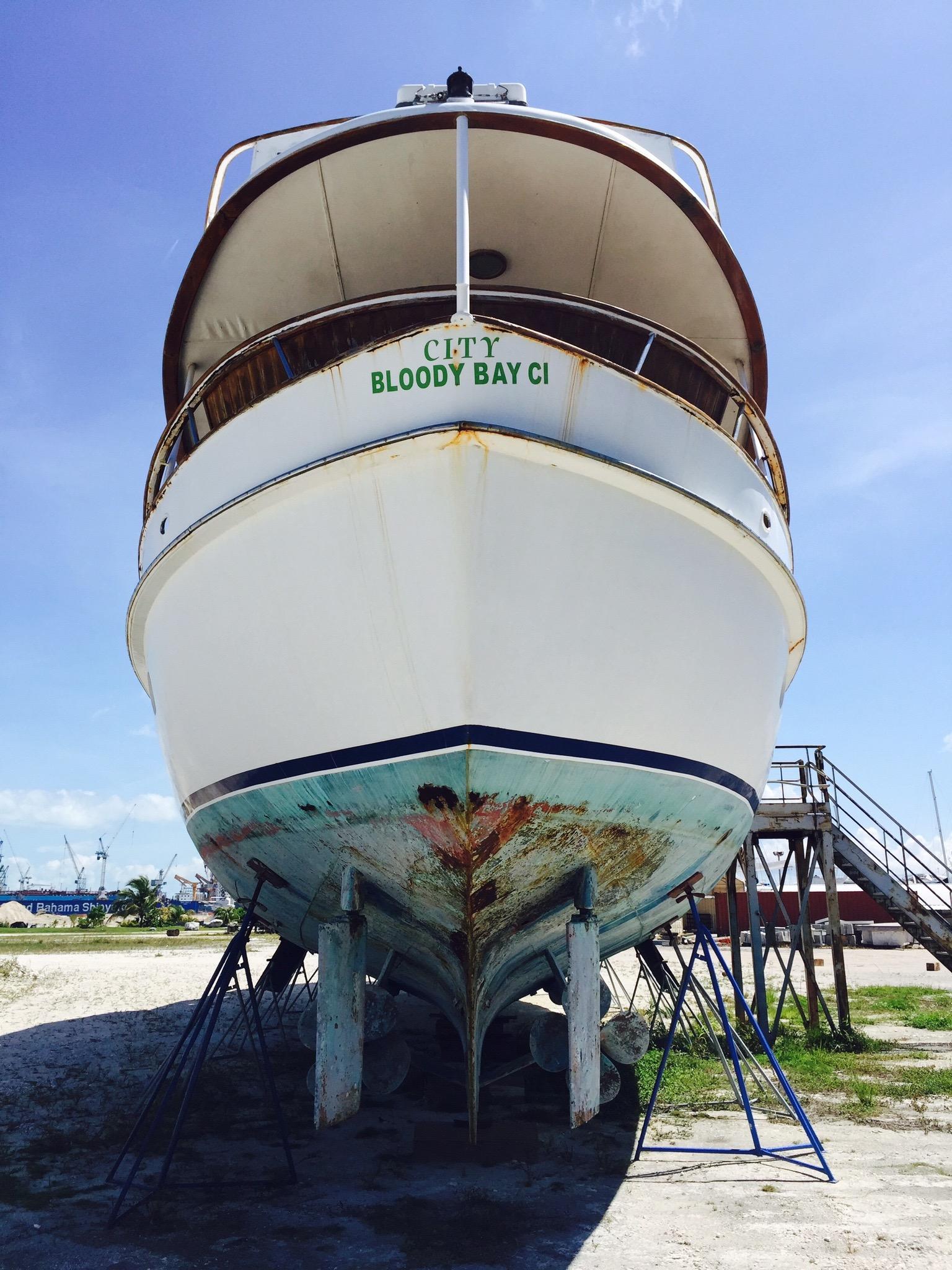 canoe stern yachts for sale