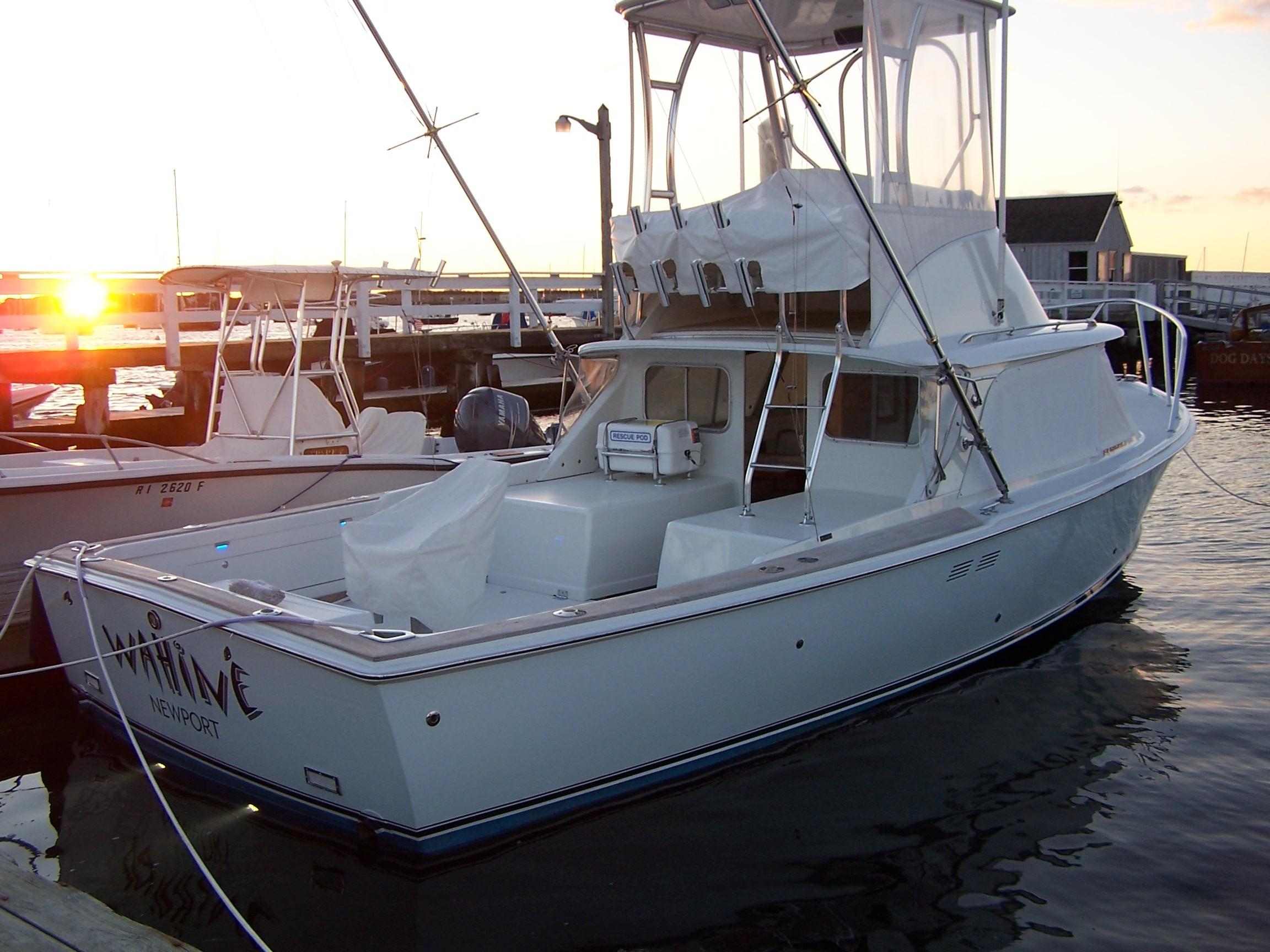 31 Bertram 1980 Flybridge Cruiser Yacht for Sale in Newport, RI