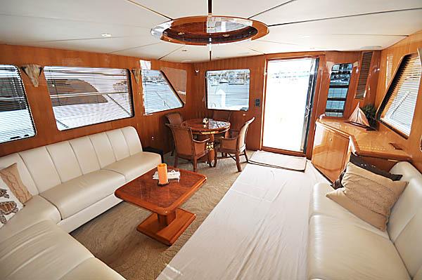 Triumph 2005 Ocean Alexander Pilothouse Yacht For Sale in Long Beach CA Triumph 2005 Ocean Alexander Pilothouse Yacht For Sale in Long Beach CA