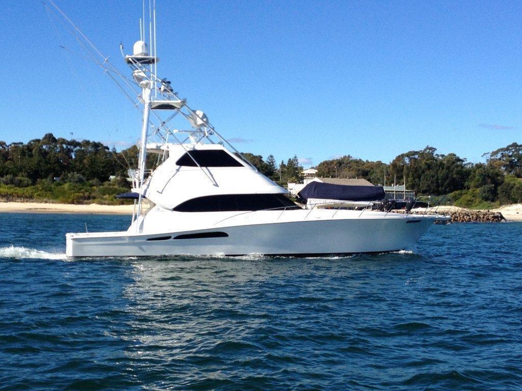 Christina 2004 Riviera ENCLOSED FLYBRIDGE Yacht For Sale in Sydney NSW Christina 2004 Riviera ENCLOSED FLYBRIDGE Yacht For Sale in Sydney NSW