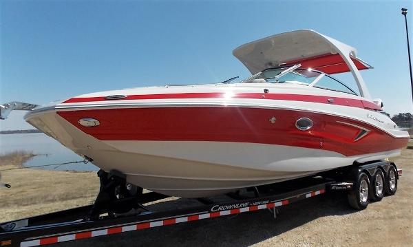 2019 Crownline boat for sale, model of the boat is E295 XS & Image # 1 of 17