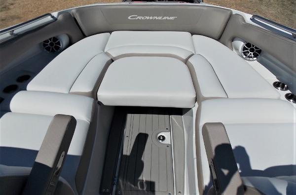 2019 Crownline boat for sale, model of the boat is E295 XS & Image # 12 of 17
