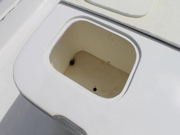 2005 Twin Vee boat for sale, model of the boat is 32 & Image # 66 of 84
