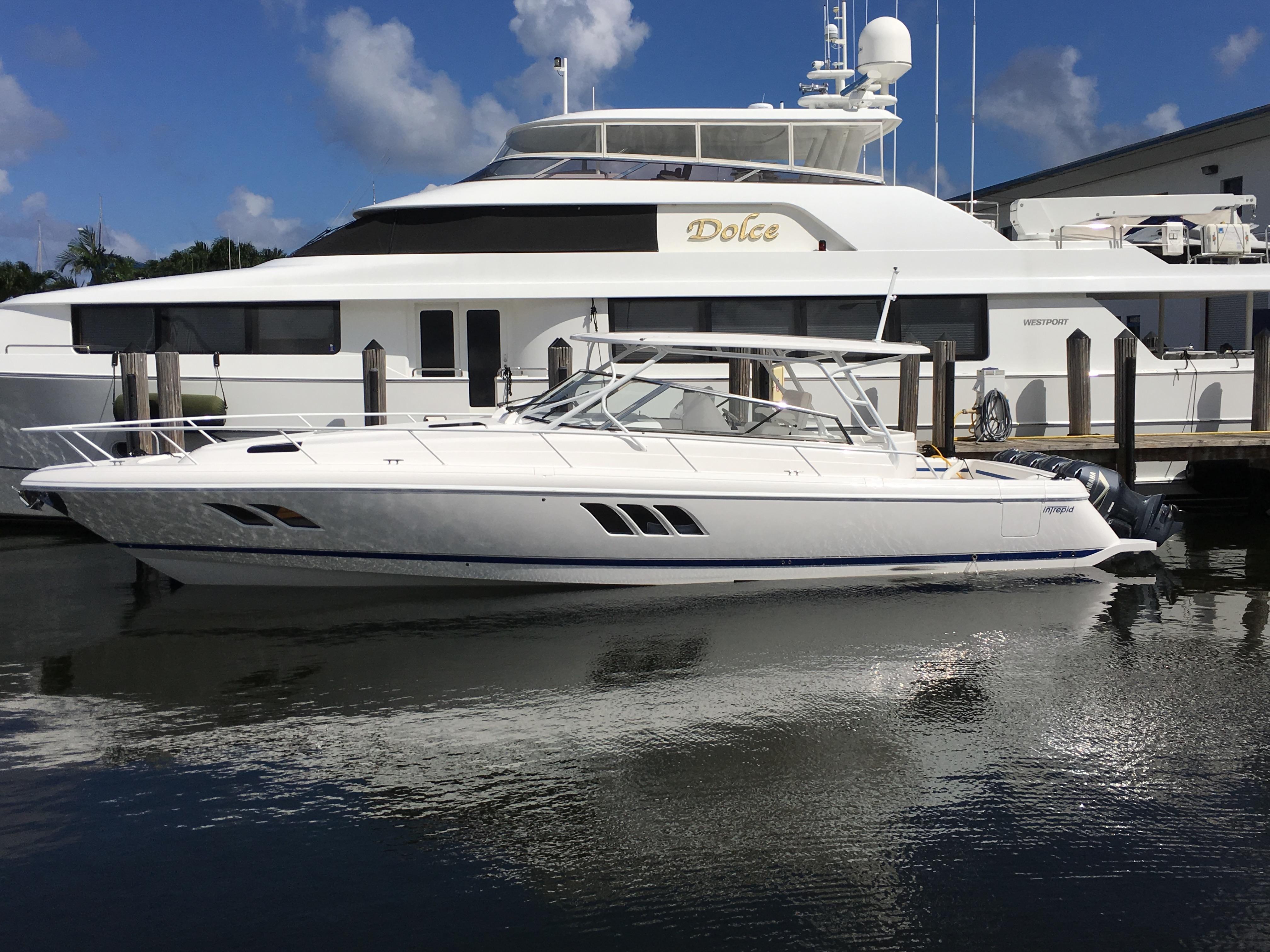 2017 Intrepid 47.5 475 Sport Yacht