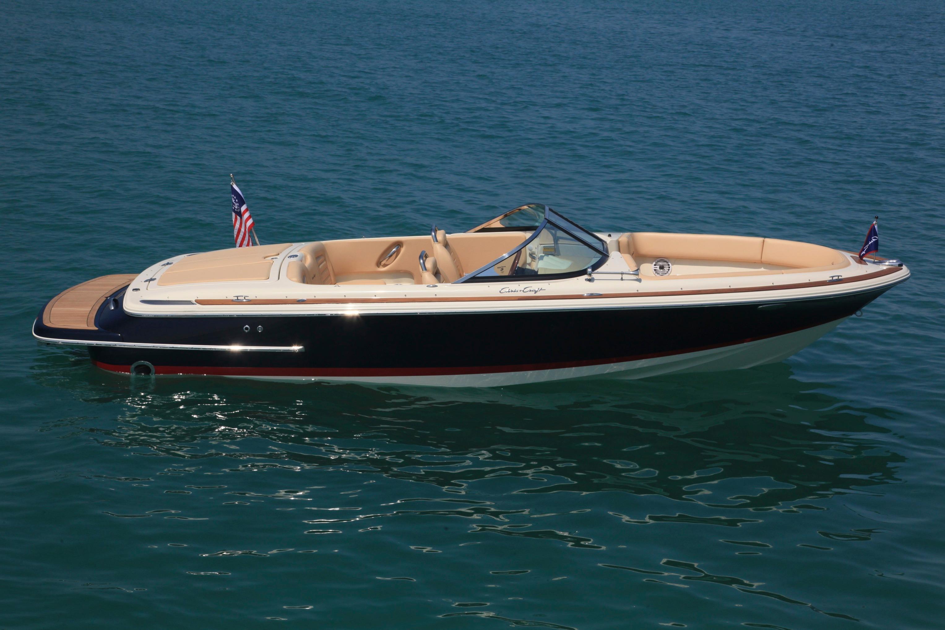 2017 Chris-Craft Launch 22