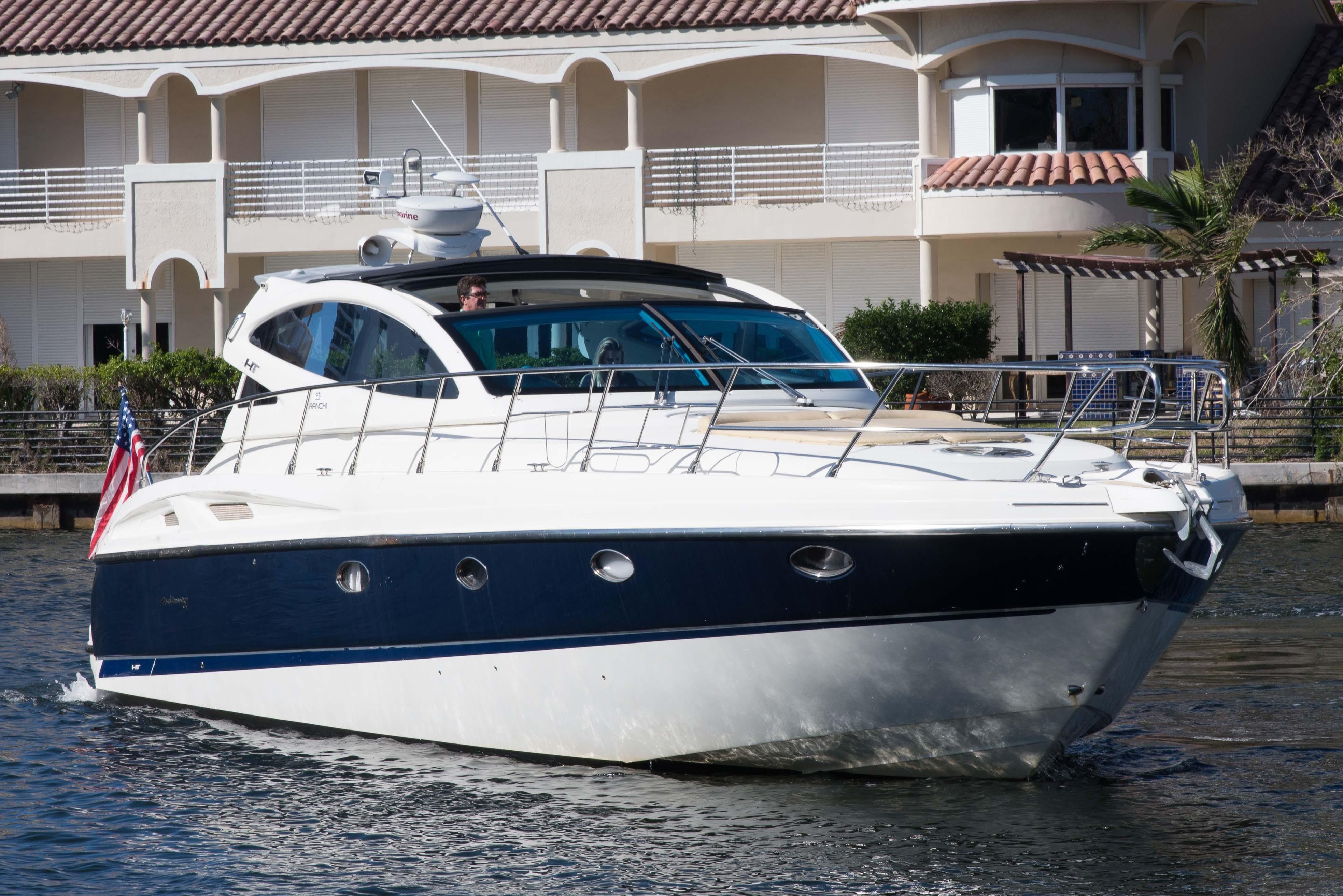 How to Properly Maintain Your Sportfishing and Motor Yacht Teak Deck