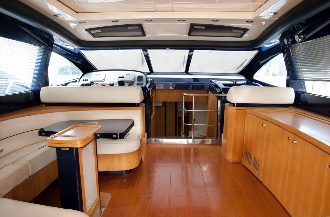 2001 Riva 72 Splendida Yacht For Sale in 2001 Riva 72 Splendida Yacht For Sale in