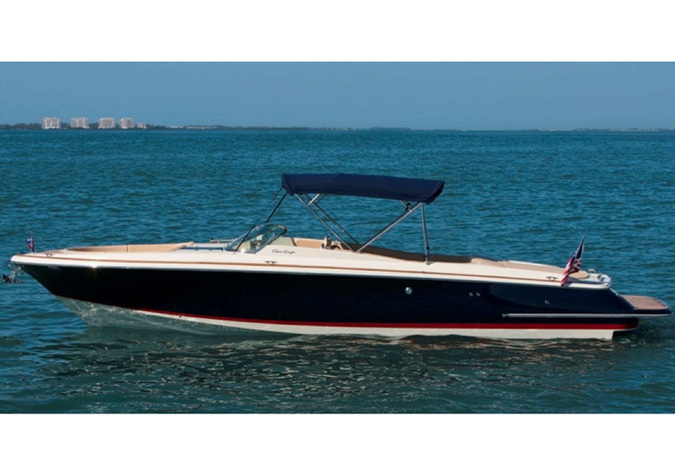 2013 Chris-Craft Launch 32